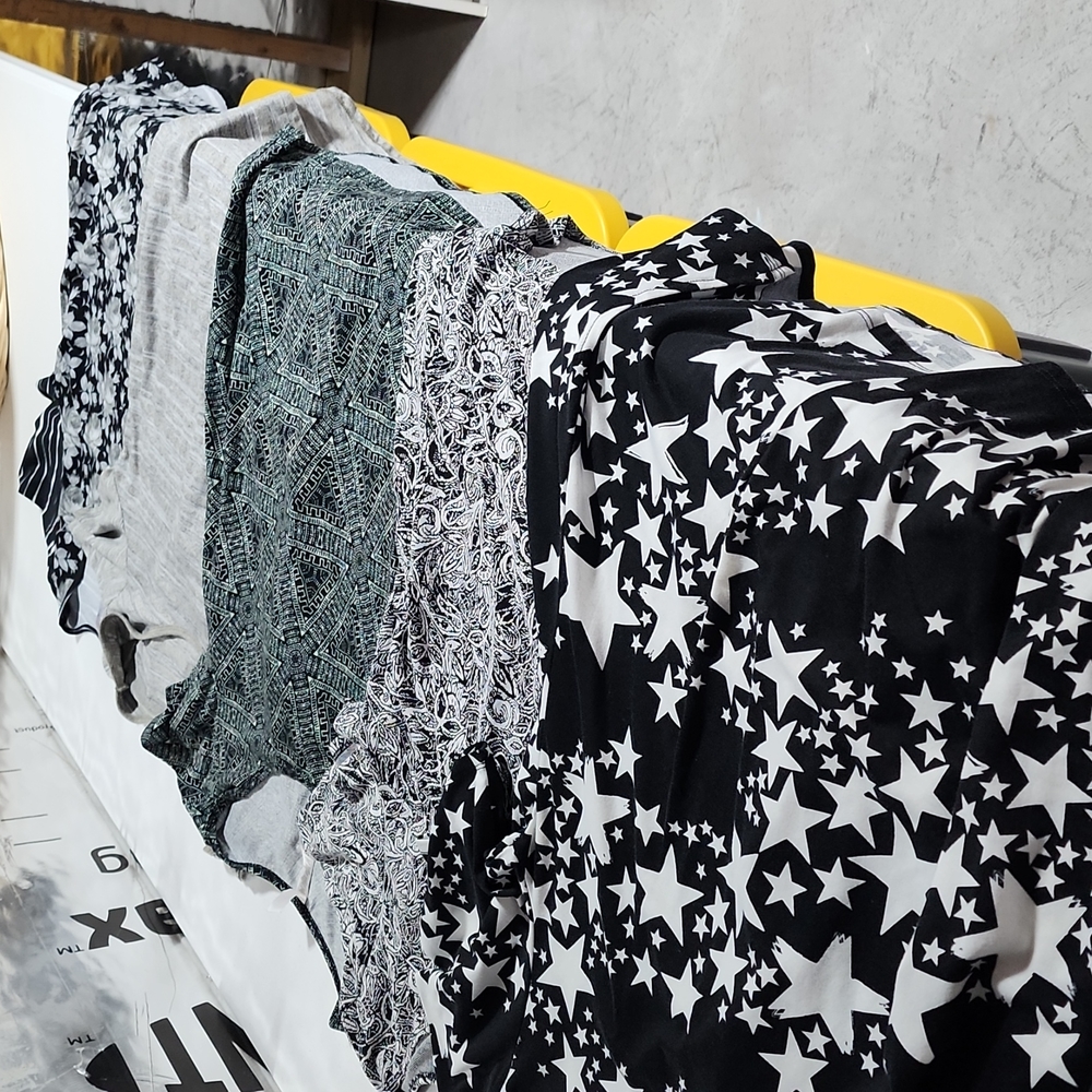 5 lularoe xl tops,lot sale